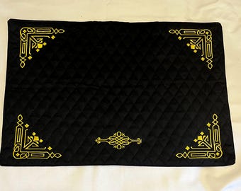 BLACK MAT ONLY ---Fits UNDeR  -Featherweights 221 or 222 Machine---Mat