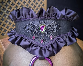 Leather Collar Bat with Rainbow Crystals Vampire Oddities BDSM Choker Fantasy Cosplay DDLG Restraint Bondage Satin Lace Fetish Kinky