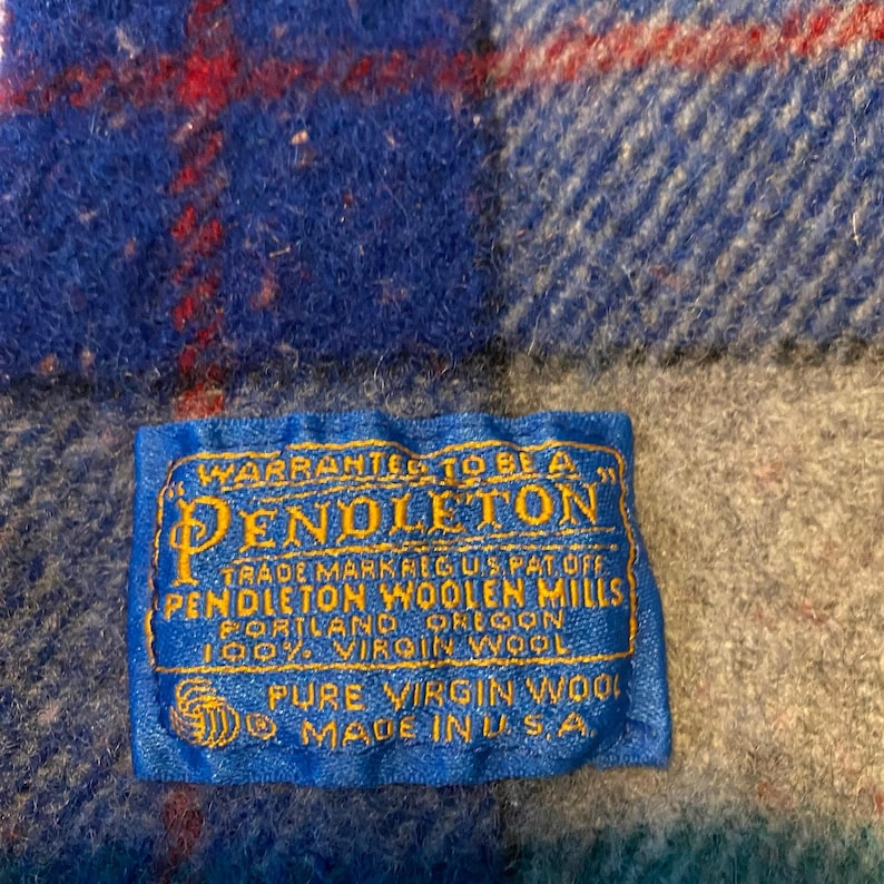 Vintage Pendleton 100% Virgin Wool Blue Plaid Fringe Throw Picnic Blanket Bild 2