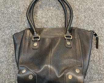 Vintage TIGNANELLO Black Pebbled Leather Satchel HandBag Top Handles Lined Purse