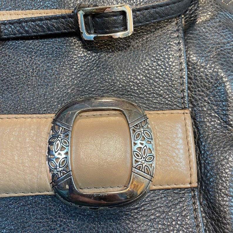 Brighton Vintage 90s Black Tan Leather Flap Crossbody Bag Silver Buckle Pockets image 5