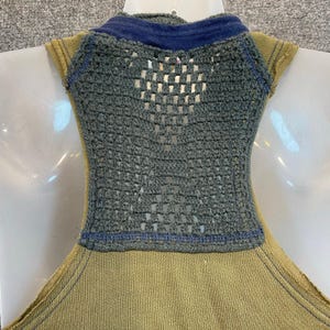 VINTAGE Y2K Free People Green Fairy Steampunk Snap Crochet Vest Womens Small image 5