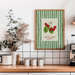 Póster de cerezas, arte de pared para cocina, rayas verdes, impresión digital, ingenioso arte de pared verde, impresiones artísticas grandmillenial, decoración estética de cocina.
