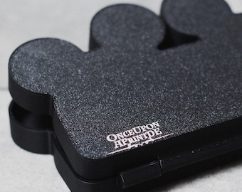 Brillenetui für Disneyland Paris Sonnenbrille inspiriert durch Mickey Mouse | 3D-Druck | Magnetverschluss & Filz | Limitierte First Edition