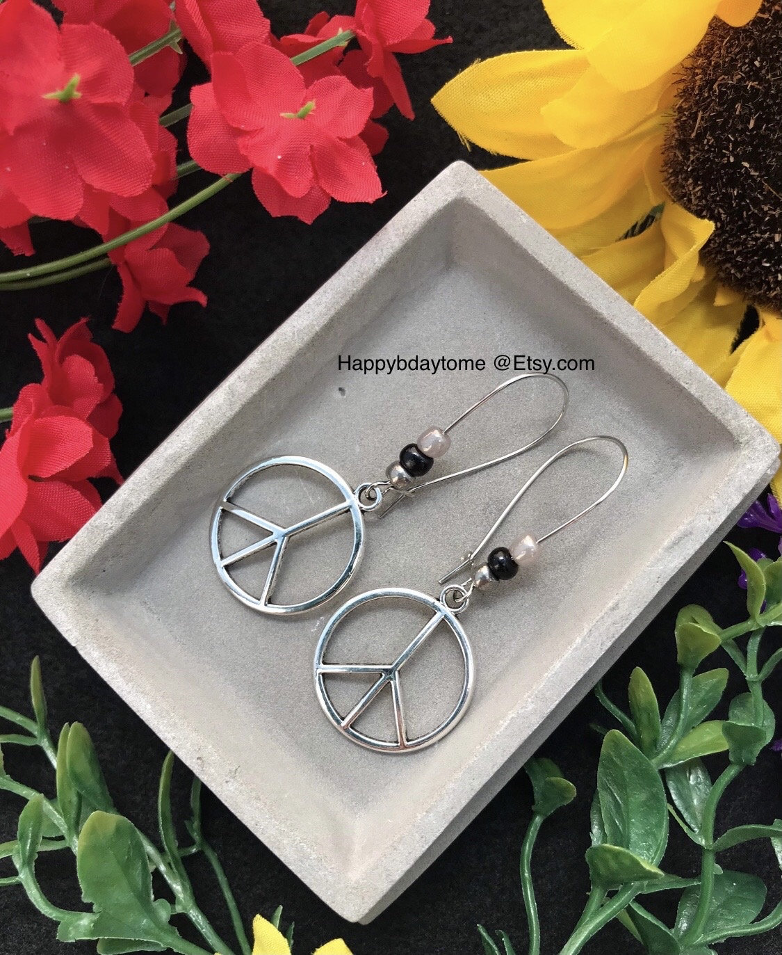 Peace Sign Earrings - Etsy