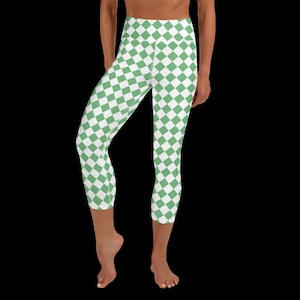 Zielone legginsy Capri w kratkę, odzież do jogi dla kobiet, odzież sportowa na dzień wyścigów, legginsy na dzień św. Patryka, nadruk w kratkę, rajstopy wyścigowe dla kobiet
