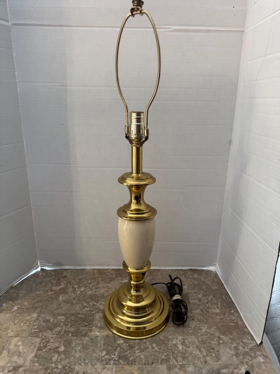 Vintage Stiffel 6199 Brass & Porcelain Lamp W/O Shade tested Works