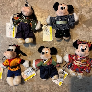 5 Disneyland Musse Mimmi Pigg Daisy Anka Plyschnyckelring KIMONO Tokyo Japan bild 1