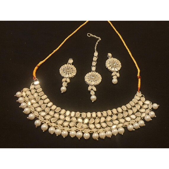 White Pearl Tikka Set,earring Set,indian Jewellery,jewelry