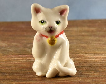 Lucky Cat figurine, miniature ceramic cat by Anita Reay / cute white cat figurine for luck / miniature ceramic cat figurine
