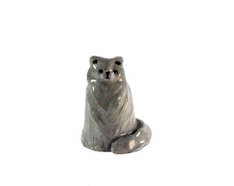 Persian cat thimble, tiny miniature ceramic figurine thimble by Anita Reay AnitaReayArt Mother’s Day gift idea, white cat