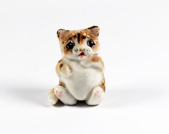 Miniature ceramic calico Fat Cat figurine, hand sculpted by Anita Reay kitten with gold trim