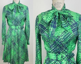 Vintage 1970s Preppy Chic Belted Shirt Dress Scarf Print Green Blue Plaid/ 70s Mod Pleated Dress with Bow M