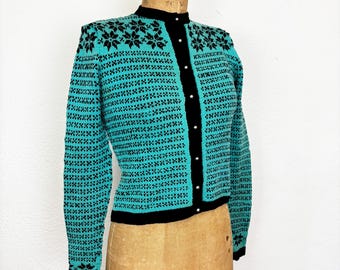 Vintage 40s 50s Hand Knit Snowflake Cardigan Teal and Black  XS/S