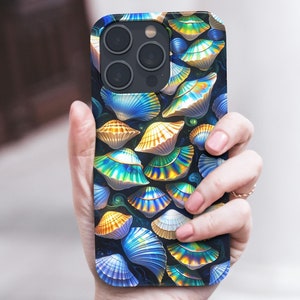 Vibrant Seashell Pattern Phone Case