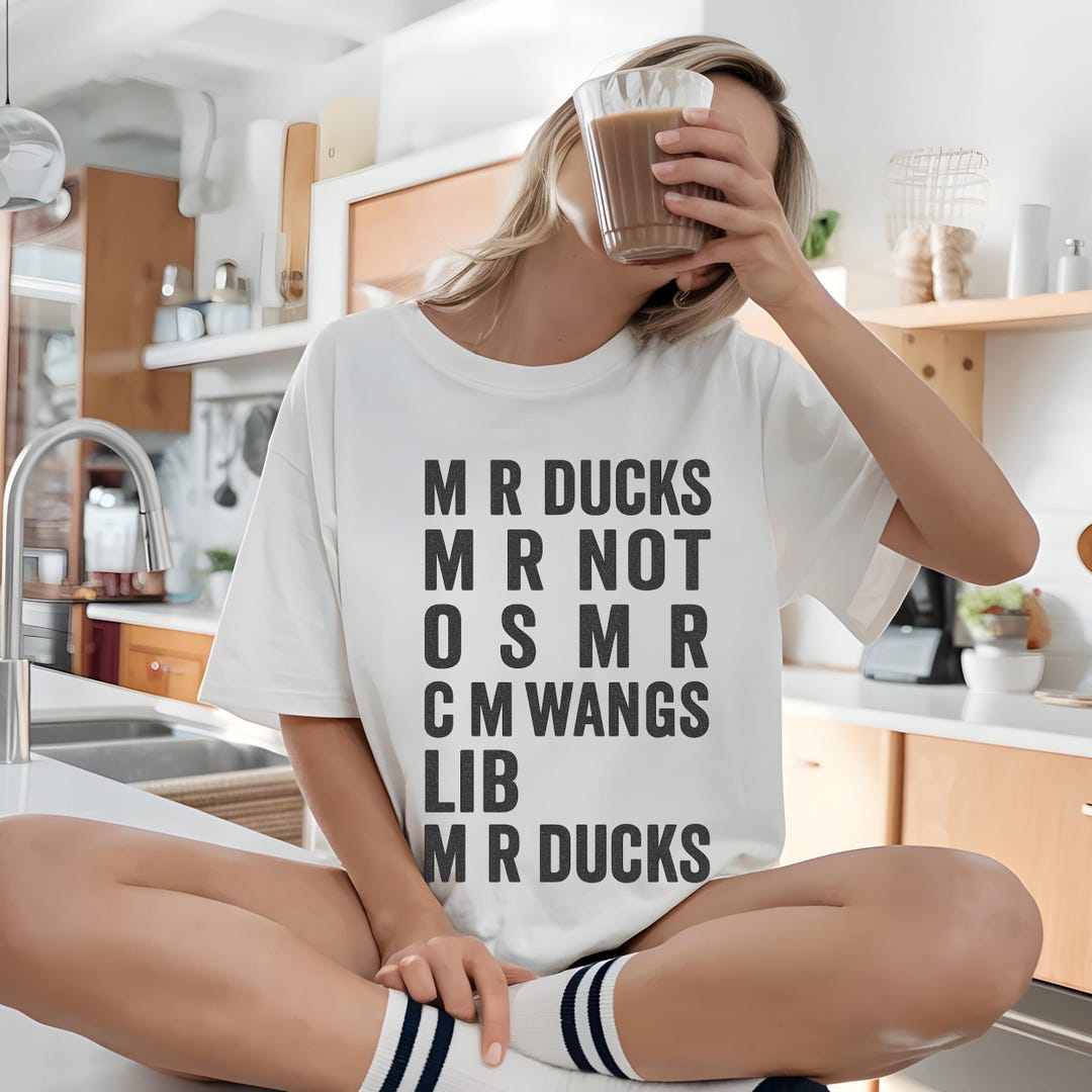 Funny M R Ducks Text T-shirt: Phonetic Joke, Vintage Design - Etsy