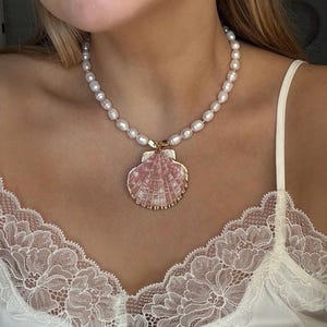 Seashell Pearl Necklace - Coastal Bridal Jewelry, Handmade Beach Choker