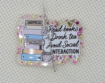 Tea & Books Glitter Magnetic Needle Minder