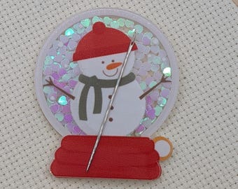 Snowman Shaker Snow Globe Magnetic Needle Minder