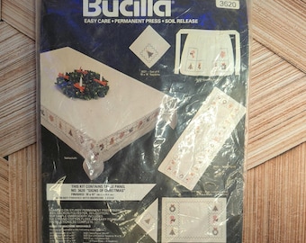 Vintage Bucilla Signs of Christmas Stamped Embroidery Table Panel Kit Design 3620