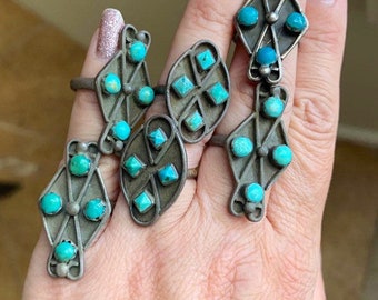 Turquoise Ring - Sterling Silver - Oxidized - Vintage