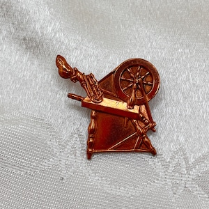 Vintage Copper Tone Spinning Wheel Brooch Pin - Comes w/ Organza Gift Bag