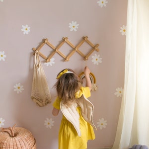 Simple Daisy Flower - Kids Vinyl Wall Sticker