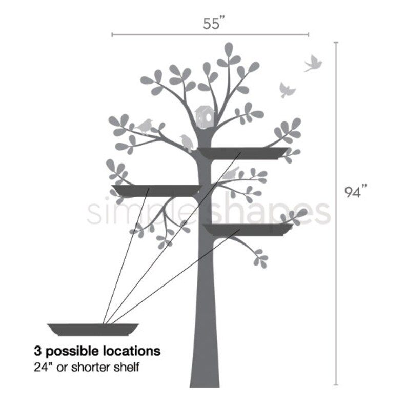 Pode incluir: Um decalque de parede cinza em forma de &aacute;rvore com tr&ecirc;s prateleiras, p&aacute;ssaros e um ninho. A &aacute;rvore tem 239 cm de altura e 140 cm de largura. As prateleiras podem ser colocadas em tr&ecirc;s locais poss&iacute;veis, com 61 cm ou menos de comprimento.
