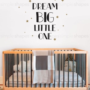Wandtattoo Zitat, Dream Big Little One, Kinder Aufkleber Kinderzimmer Vinyl Aufkleber Home Schlafzimmer Dekor