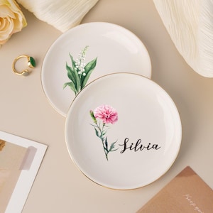 Personalized Birth Flower Jewelry Dish,Floral Name Trinket Dish,Jewelry Dish for Women,Wedding Bridesmaid Ring Dish,Christmas Gift for Her