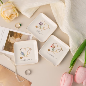 Personlig sjuksköterskeprydnadsskål, anpassad födelseblommaringskål, sjuksköterskeuppskattningspresent, sjuksköterskeexamenspresent, sjuksköterskepresent, sjuksköterskeveckapresent