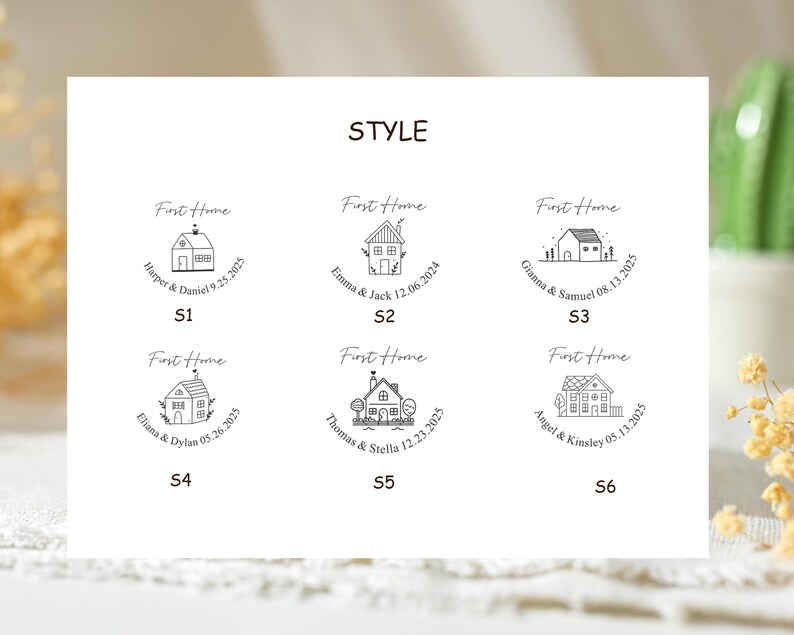 Puede incluir: Una tarjeta blanca con la palabra "STYLE" en la parte superior. Debajo, seis dise&ntilde;os circulares con un gr&aacute;fico de casa y las palabras "First Home". Cada dise&ntilde;o incluye nombres y una fecha, como "Eliana & Dylan 05.26.2025".
