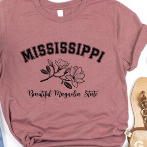 Mississippi tee women, mississippi girl gift, state of mississippi tshirt, mississippi shirt, gift for wife