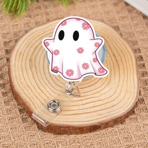 Cute Ghost Badge Reel, Halloween Badge Reel, Fall Retractable Badge, Flower Ghost Badge, Halloween Gift