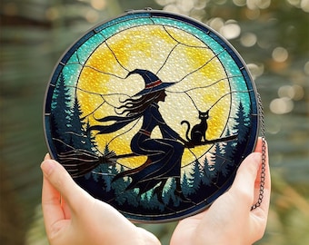 ステンドグラスの魔女と黒猫のサンキャッチャー：ハロウィーンの月窓