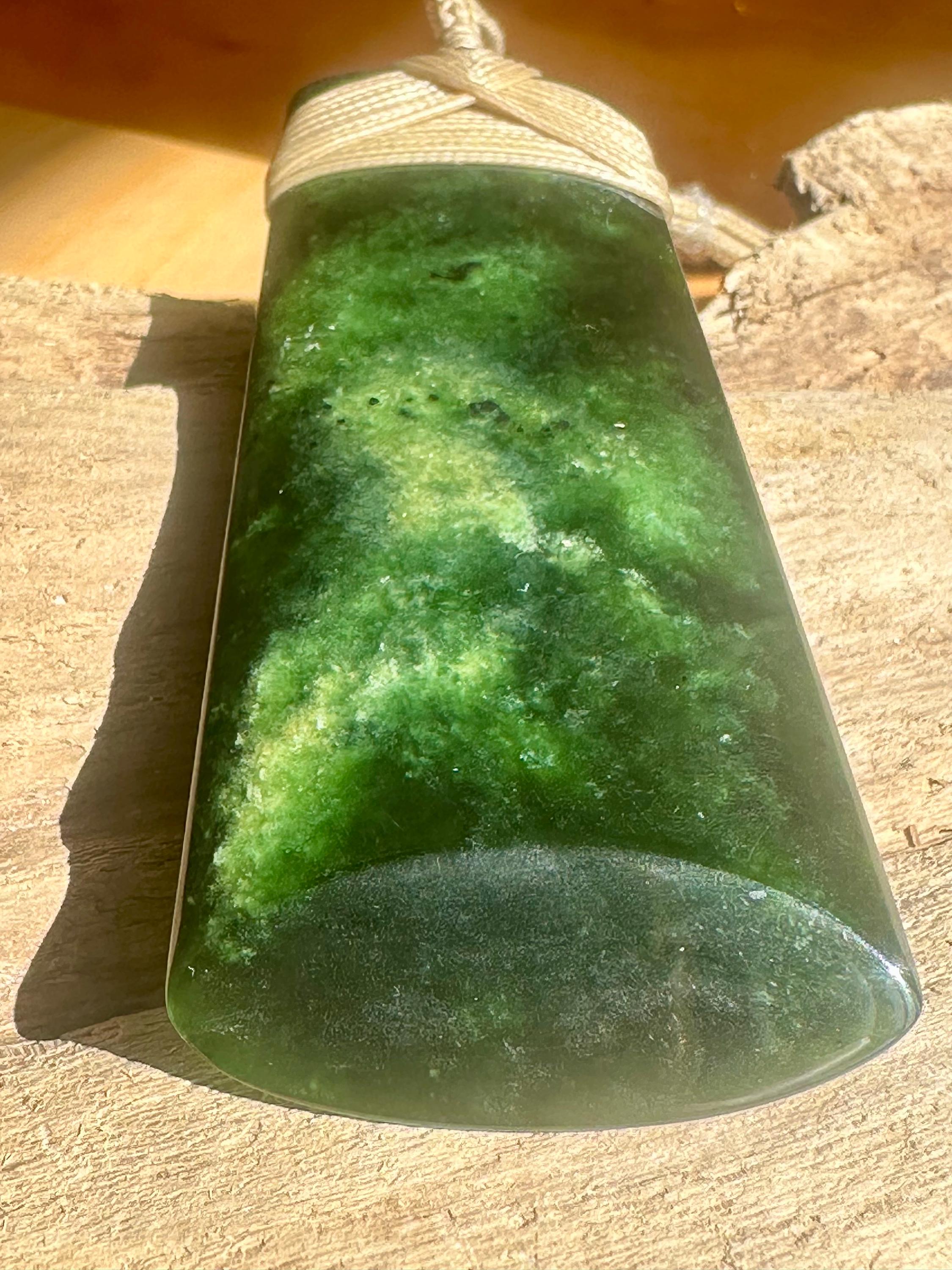 Pounamu stone - Etsy 日本