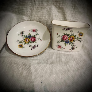 Sigarettenset Minton Haddon Hall – vintage Engels porselein uit de jaren 60, bloemenrookset