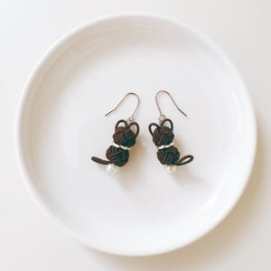 Japanese Jewely, Mizuhiki earrings, Drop earrings, Cat earrings, Japanese earrings Handmade, Gift for her, Lightweight