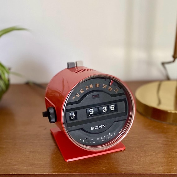 Vintage 1971 Sony Digimatic Clock Radio – Red Speedometer AM Radio