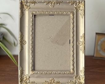 Vintage 4x6 Picture Frame Ornate light Gold Tone Tabletop & Wall Hanging