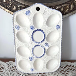 Plat à oeufs diabolique vintage en porcelaine blanche peint à la main, plateau à oeufs floral fabriqué au Japon