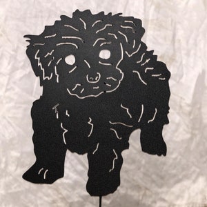 Maltesischer Gartenpfahl oder Metallwandkunst, Hund Haustier-Denkmal, Gartenkunst, Rasen-Verzierung, Gartengeschenke, Haustierverlust-Haustierliebhabergeschenke