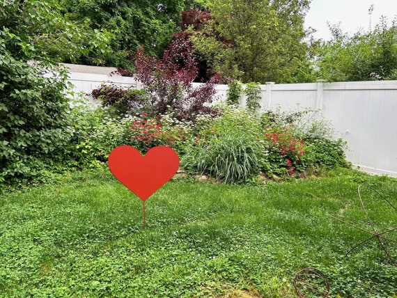 Heart Outdoor Garden Decoration, Garden Stake, Outdoor Wall Art, Garden Art, Valentine's Day, Outdoor, Wall, Lawn Ornament, Rust, Red, Yard