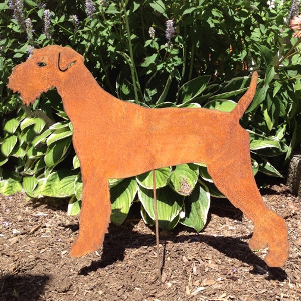 Pieu de jardin ou art mural Airedale Terrier, monument commémoratif de chien de compagnie, décoration extérieure d'art de jardin, ornement de pelouse en métal rouillé signe de chien cadeau interurbain