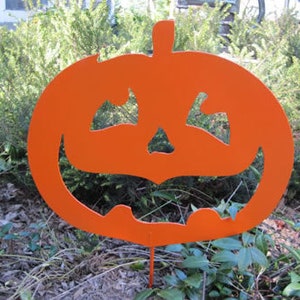 Pumpkin Garden Stake, Jack O Lantern, Outdoor Halloween Decoration, Rustic, Primitive image 2