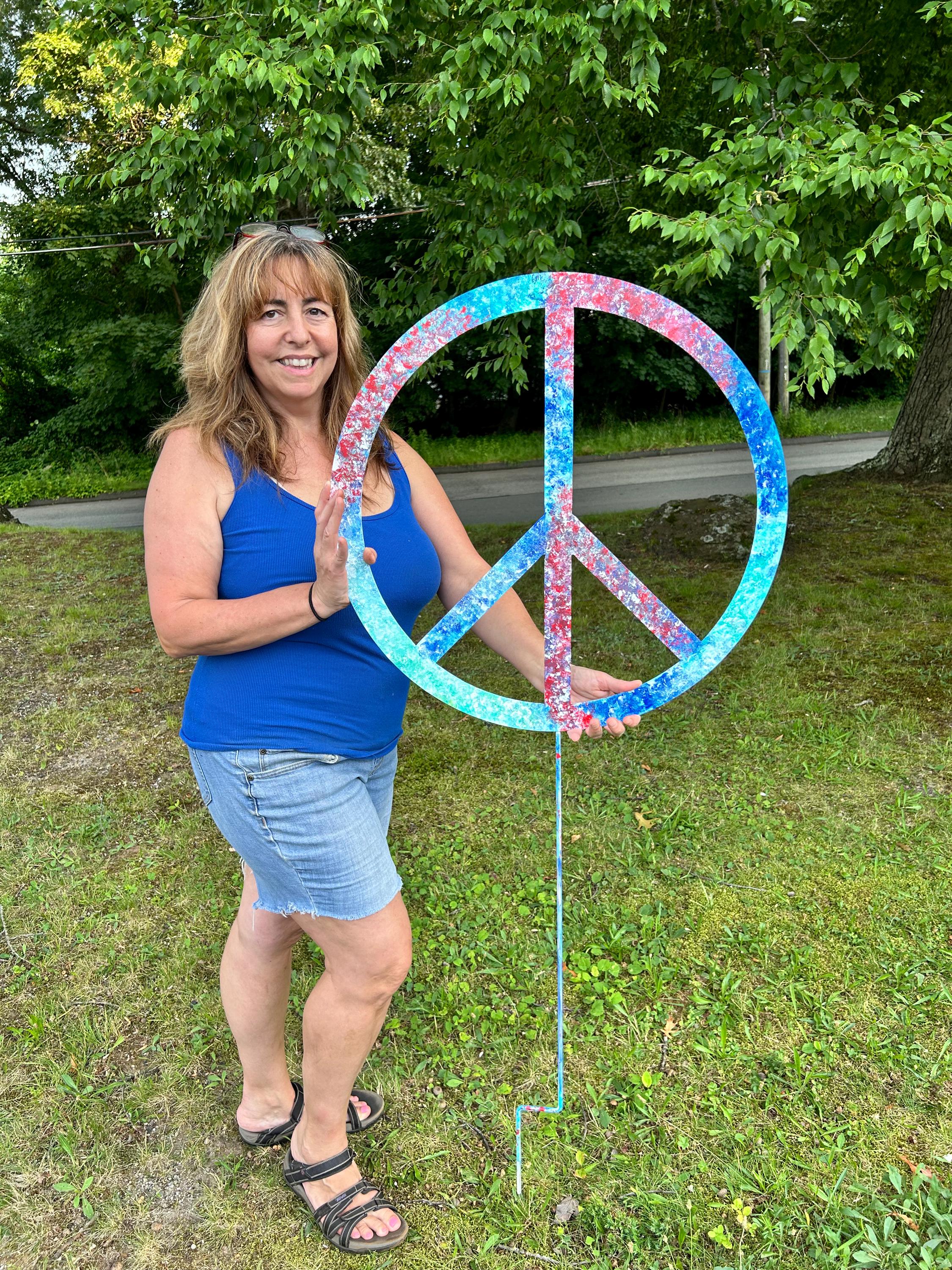 Trade Winds Peace Sign Flag – 3x5 Ft, Hippie Rasta Banner, Indoor/Outdoor, 100% Polyester, USA