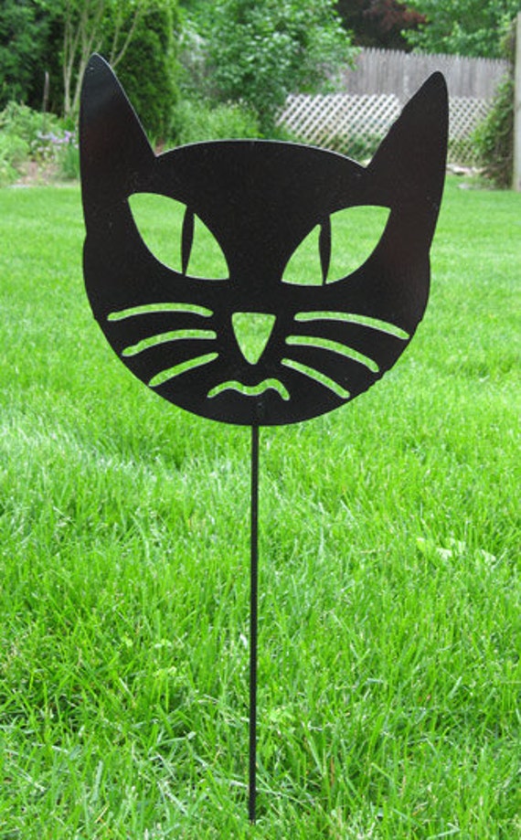 Items similar to Cat Head Garden Stake / Scary Cat / Halloween Cat