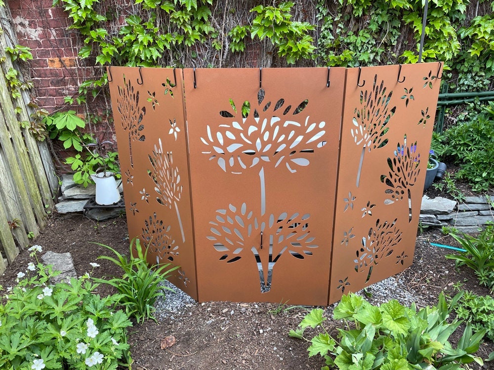 Decorative Metal Privacy Screen: Tree Design Garden Sculpture (23