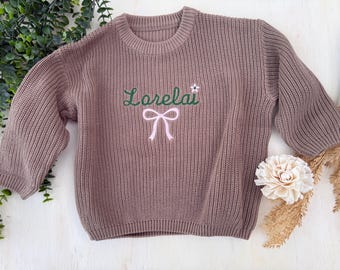 Jersey personalizado para bebé / Jersey con nombre bordado a medida / Jersey de punto para bebé / Jersey con lazo / Jersey para niña pequeña / Regalo para bebé niña