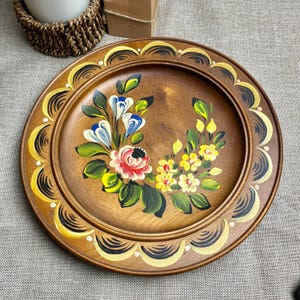 Vintage Hand-Painted Wooden Plate – Folk Art Floral colorful plate for table top or wall hanging.